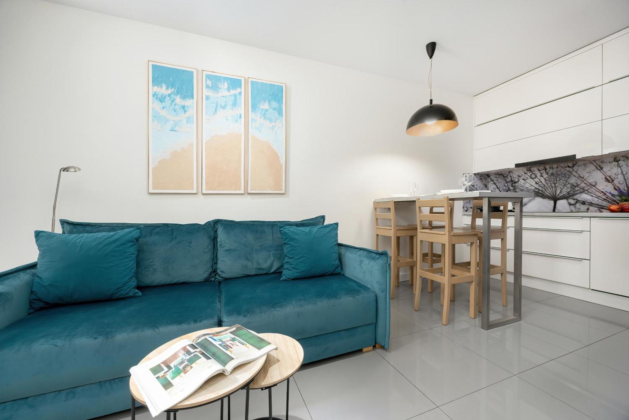 Apartment Rakowska Warsaw Wlochy By Noclegi Renters Екстериор снимка